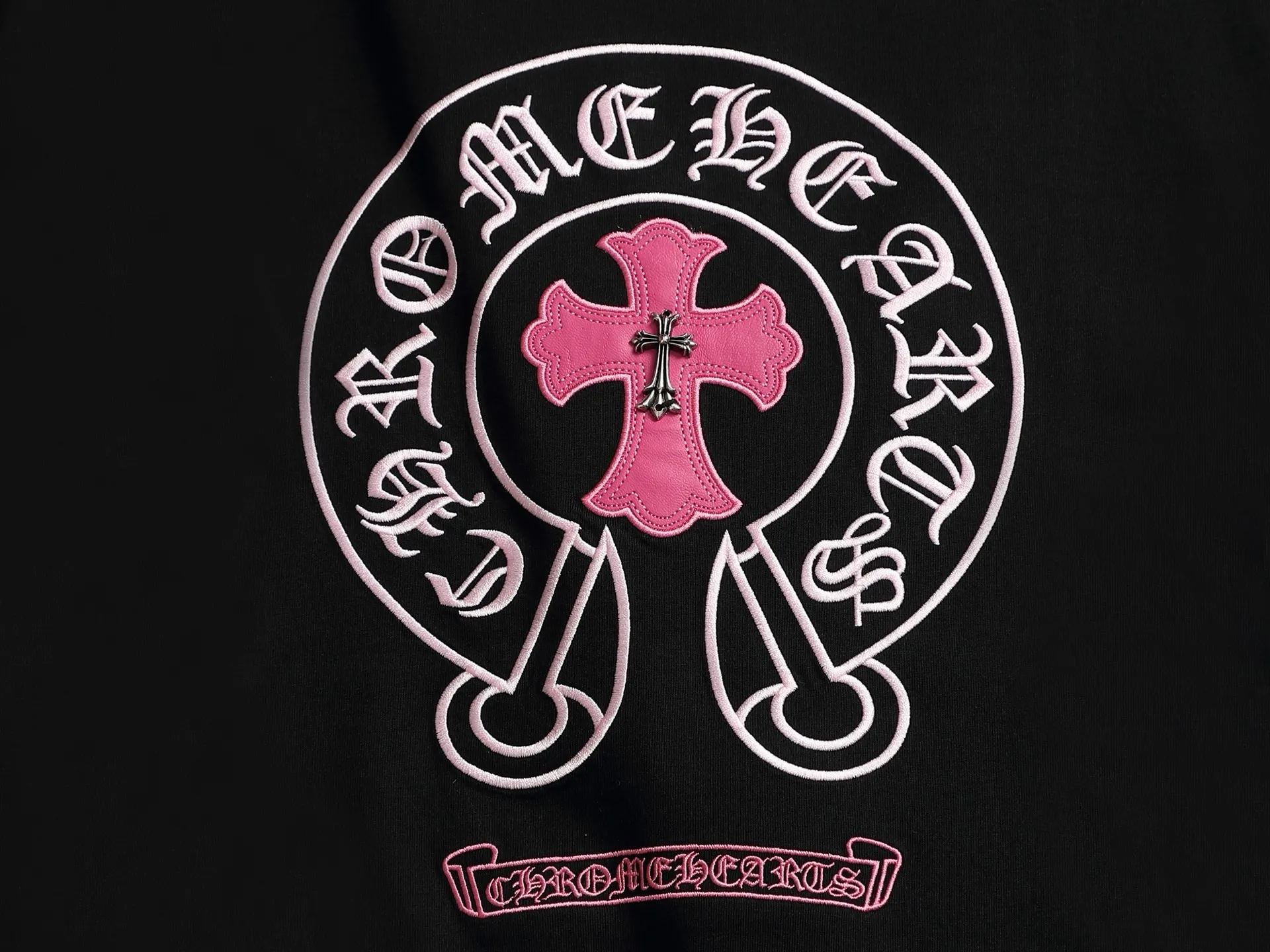 𝗖𝗵𝗿𝗼𝗺𝗲 𝗛𝗲𝗮𝗿𝘁𝘀/ 2026 New Arrival Original T 👑 ！ ！ ✟ ！ 👍 ✂️Quality , ！ 。 ： ➕100% 。Authentic ➕ ➕3D ➕ ： ！ ！ Authentic ！ Same Style ！ ：White Black Size：S-XL